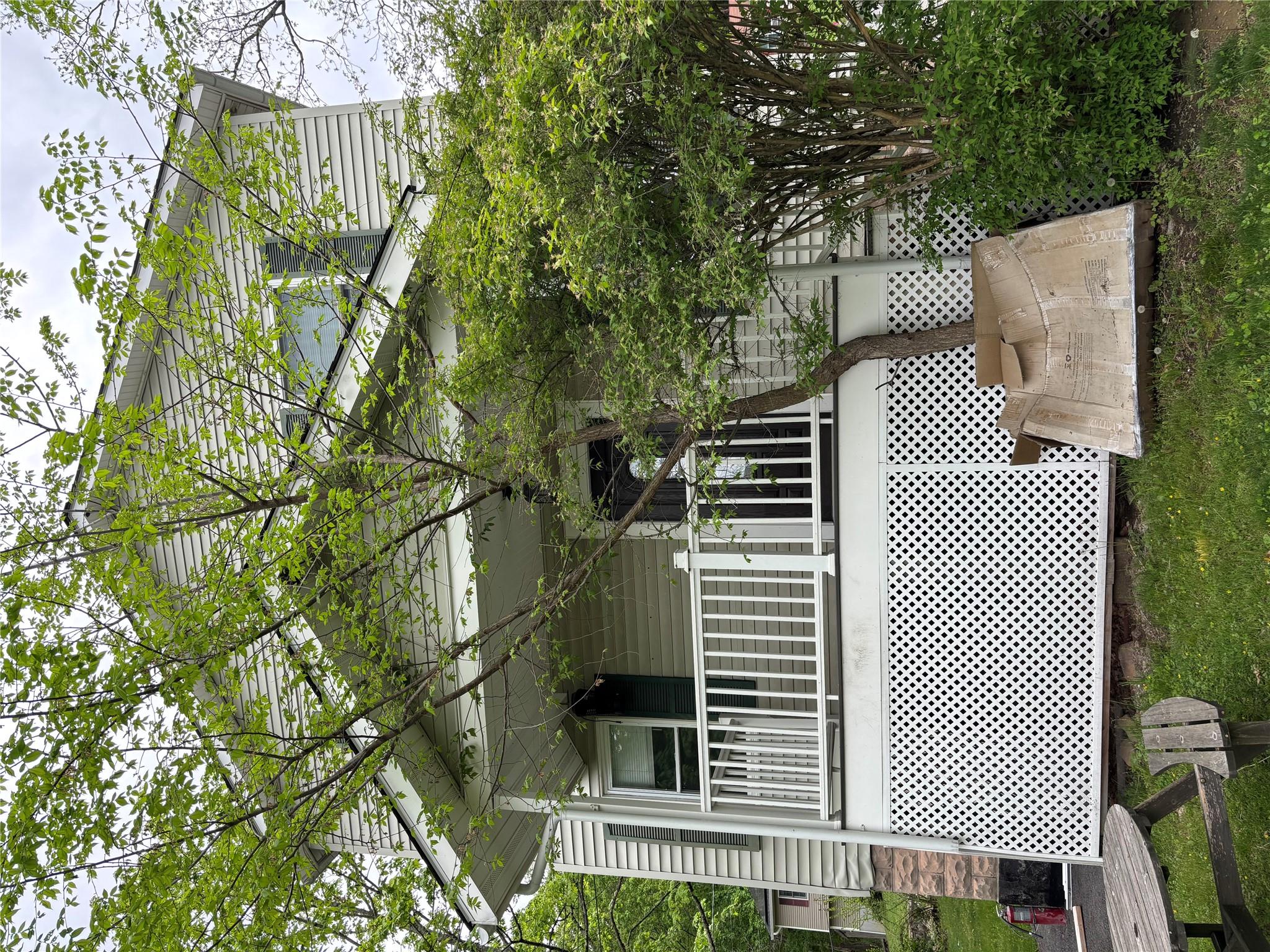 Rental Property at East Main Street St, Mohegan Lake, New York - Bedrooms: 3 
Bathrooms: 2 
Rooms: 5  - $3,400 MO.