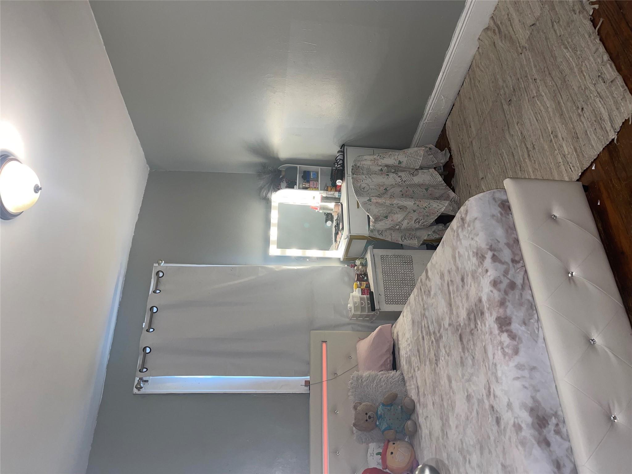 10925 208th Street, Queens Village, New York image 12