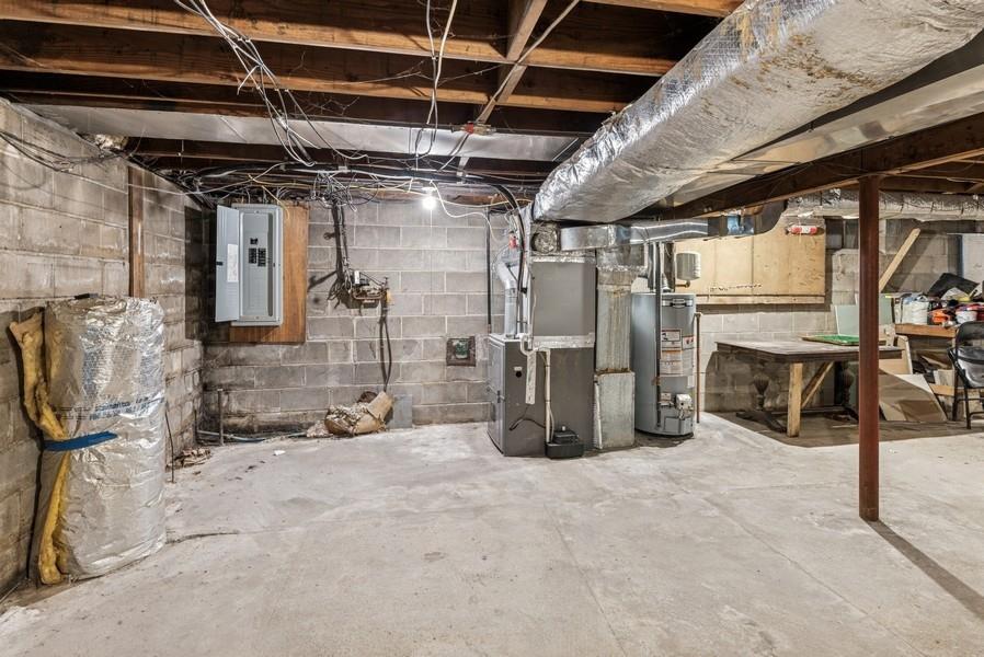 1118 Brookdale Avenue, Bay Shore, New York image 21