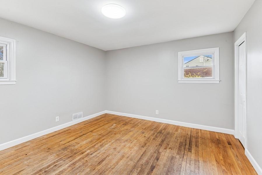 1118 Brookdale Avenue, Bay Shore, New York image 17