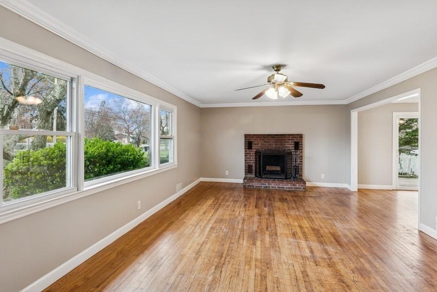 1118 Brookdale Avenue, Bay Shore, New York image 5