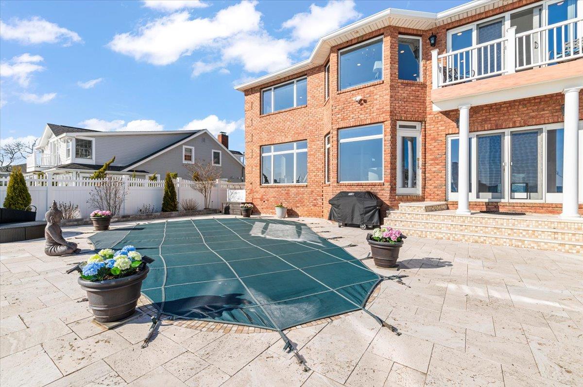 79 Fairwater Avenue, Massapequa, New York image 38