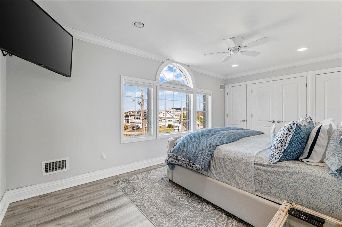 79 Fairwater Avenue, Massapequa, New York image 24