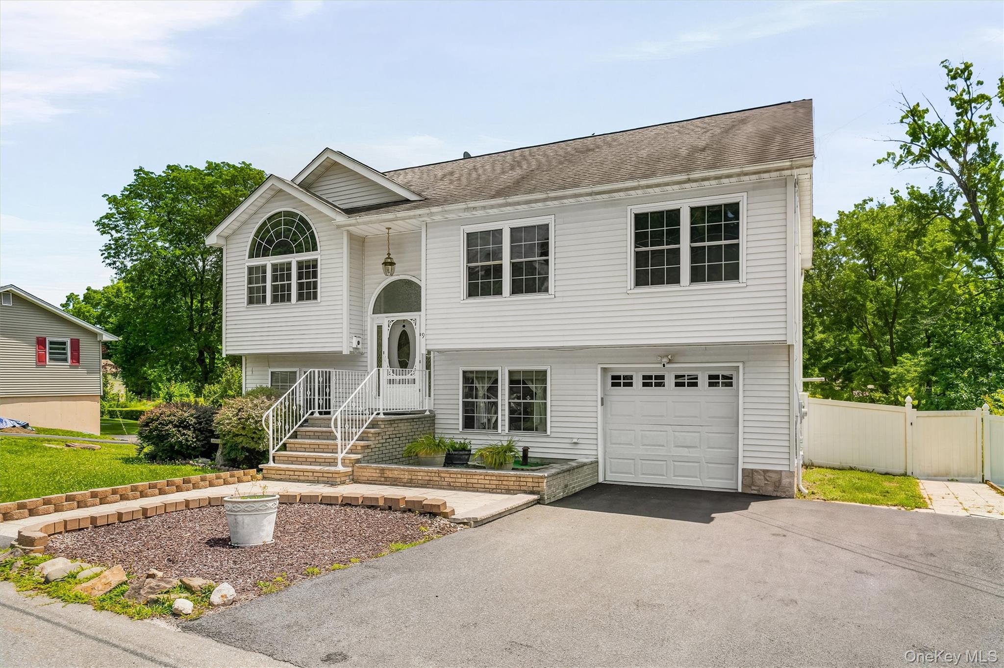 9 Ashland Avenue