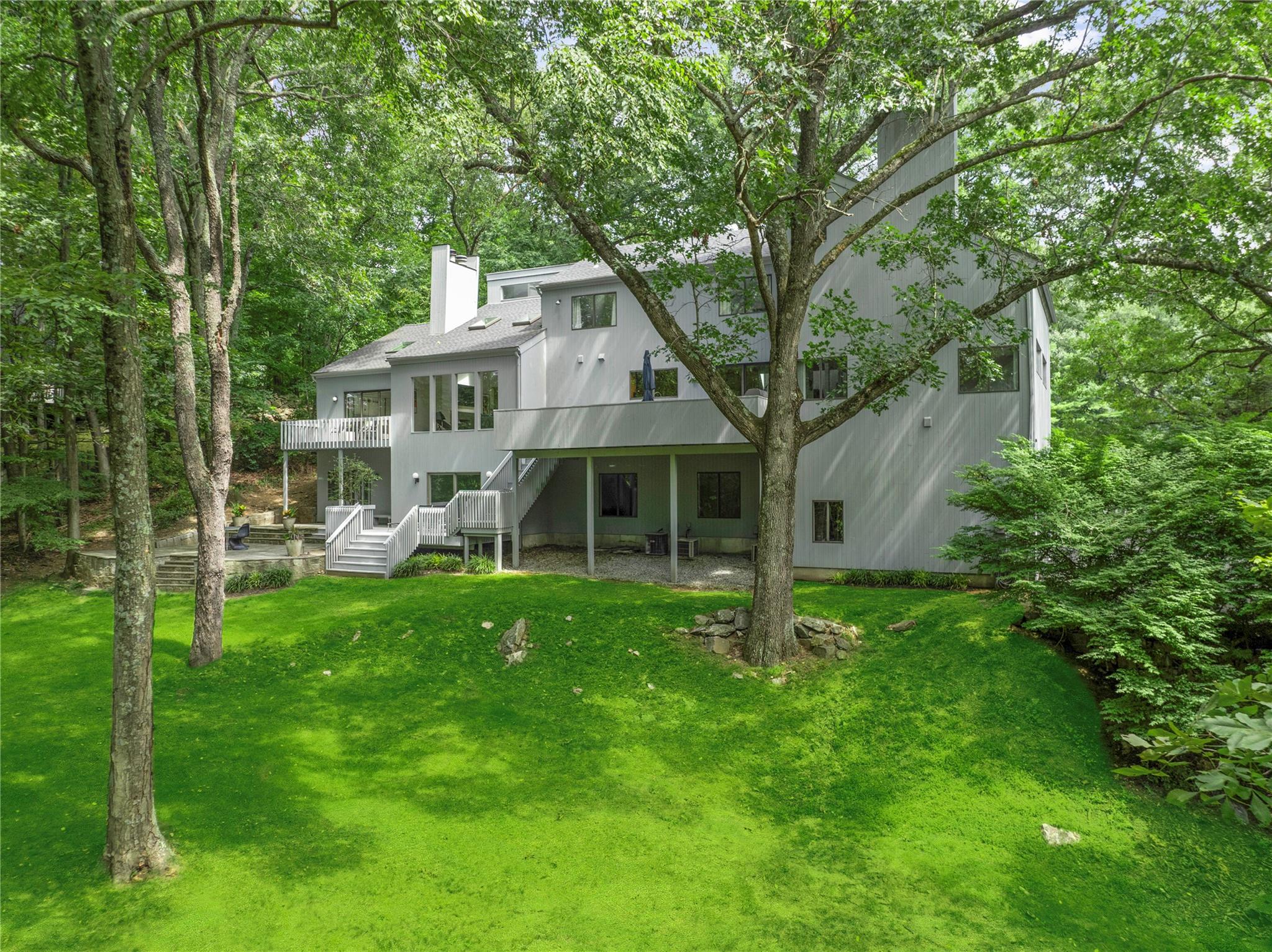 7 High Meadows Road, Mount Kisco, New York image 44