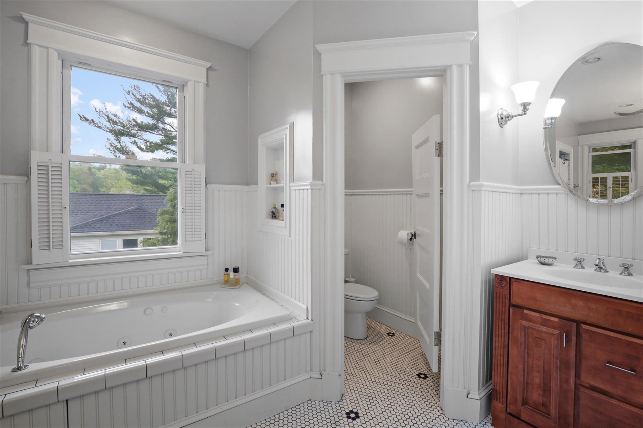 73 Meadow Street, Tarrytown, New York image 25