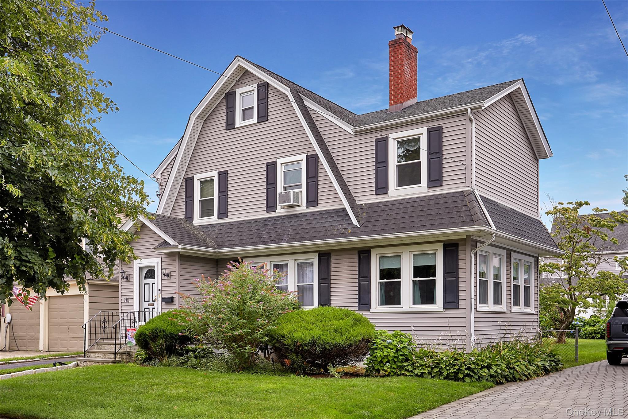 116 Oak Street