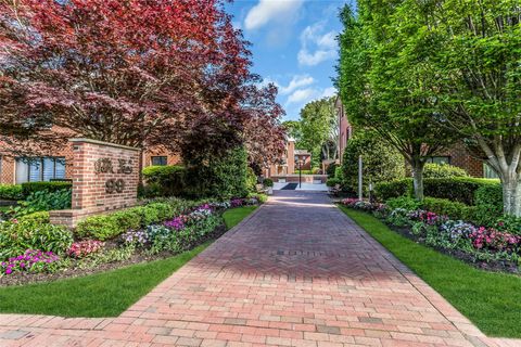 99 S Park #308 Rockville Centre NY 11570