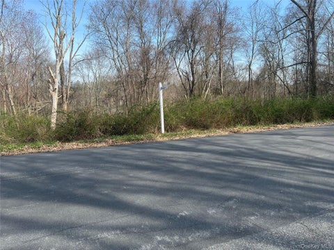 Vacant Land For Sale - 00 Scofield Road<br/> Pound Ridge, NY 10576