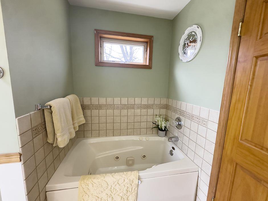98 Mill Road, Red Hook, New York image 22