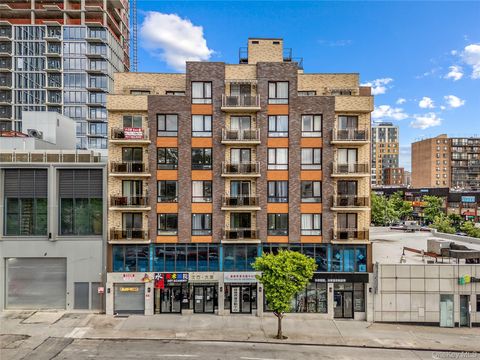 138-12 Northern Boulevard 5D Flushing NY 11354