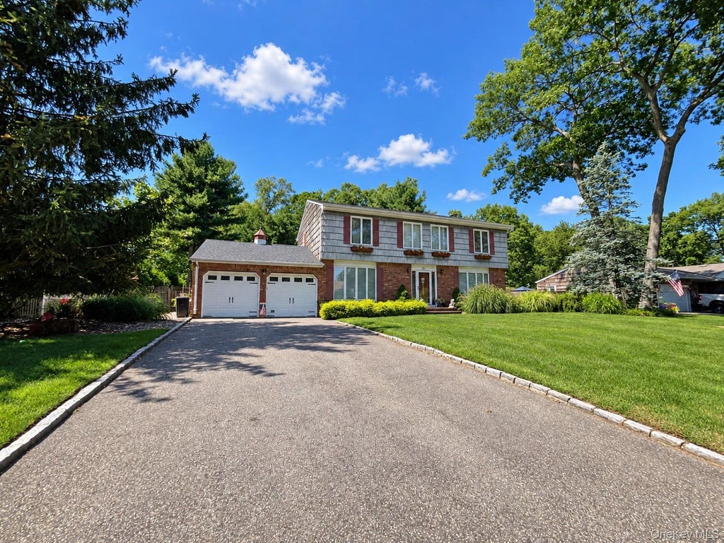 Photo of 50 Glenridge Avenue, Stony Brook, NY 11790 (MLS # 1047831)