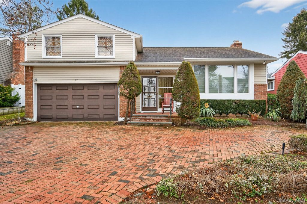 Photo of 50 Netto Lane, Plainview, NY 11803 (MLS # 953359)