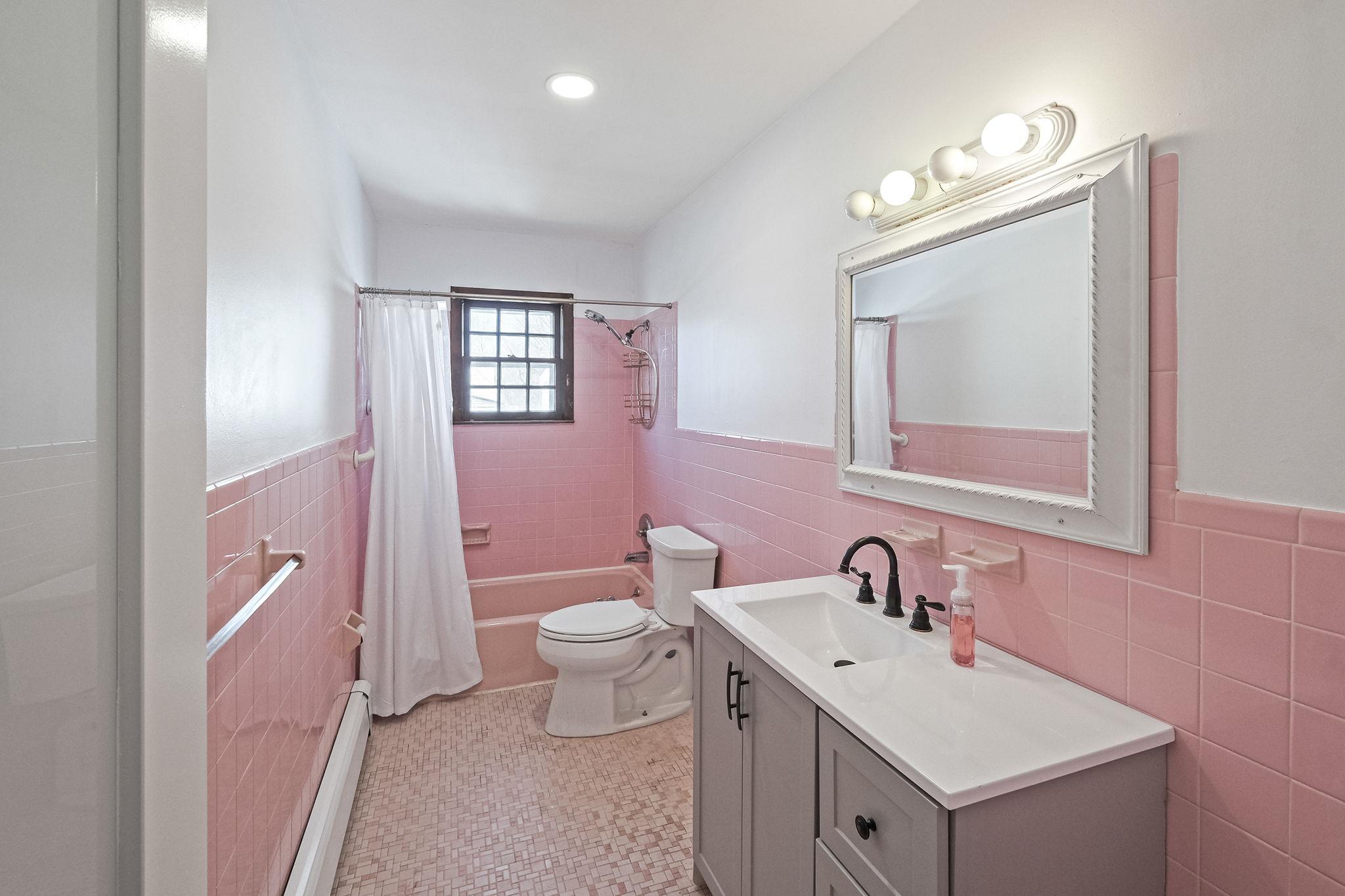 181 Beaverdam Road, Islip, New York image 17