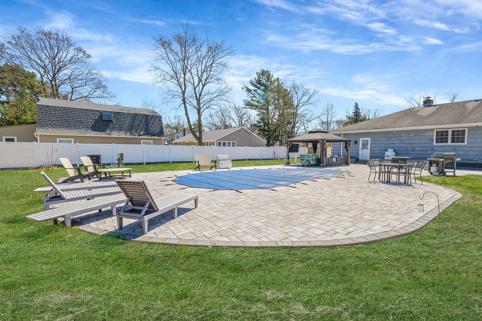181 Beaverdam Road, Islip, New York image 35