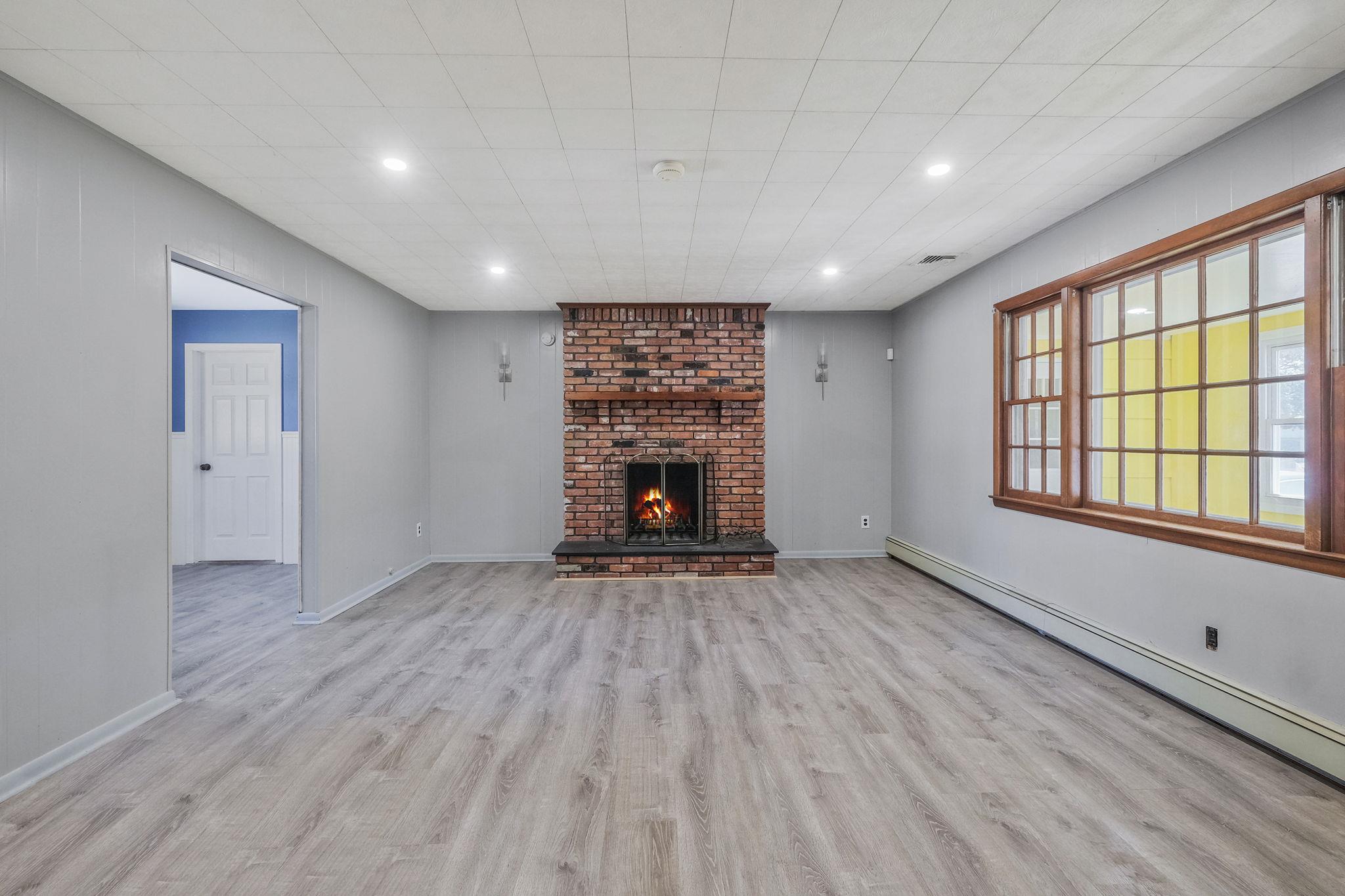 181 Beaverdam Road, Islip, New York image 5