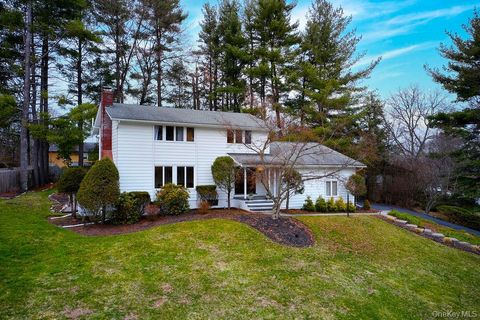 42 Thornwood Drive Poughkeepsie NY 12603