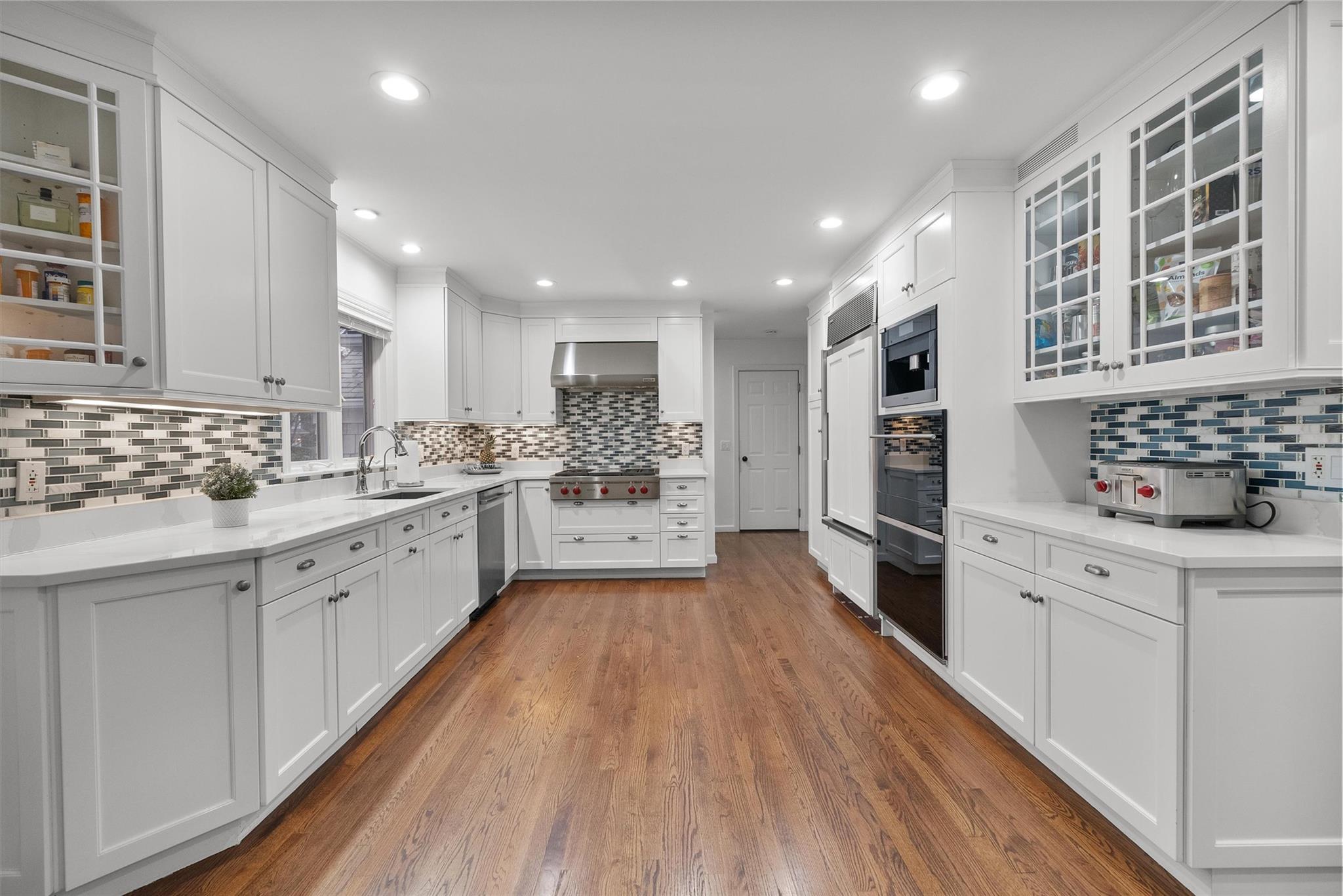 6 Ogden Road, Scarsdale, New York image 7