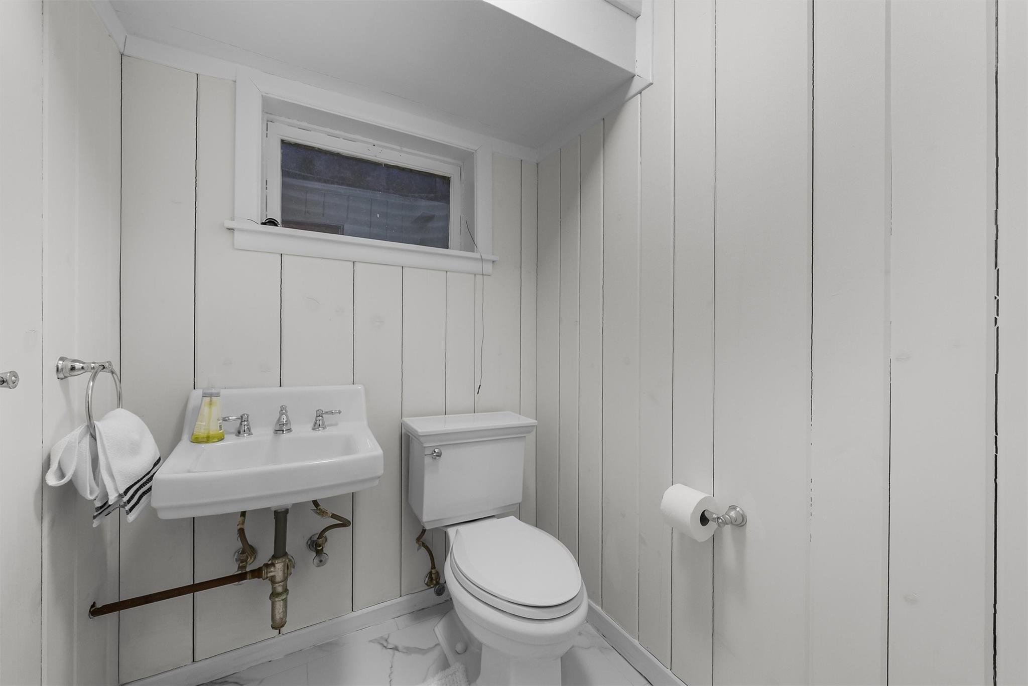 6 Ogden Road, Scarsdale, New York image 34