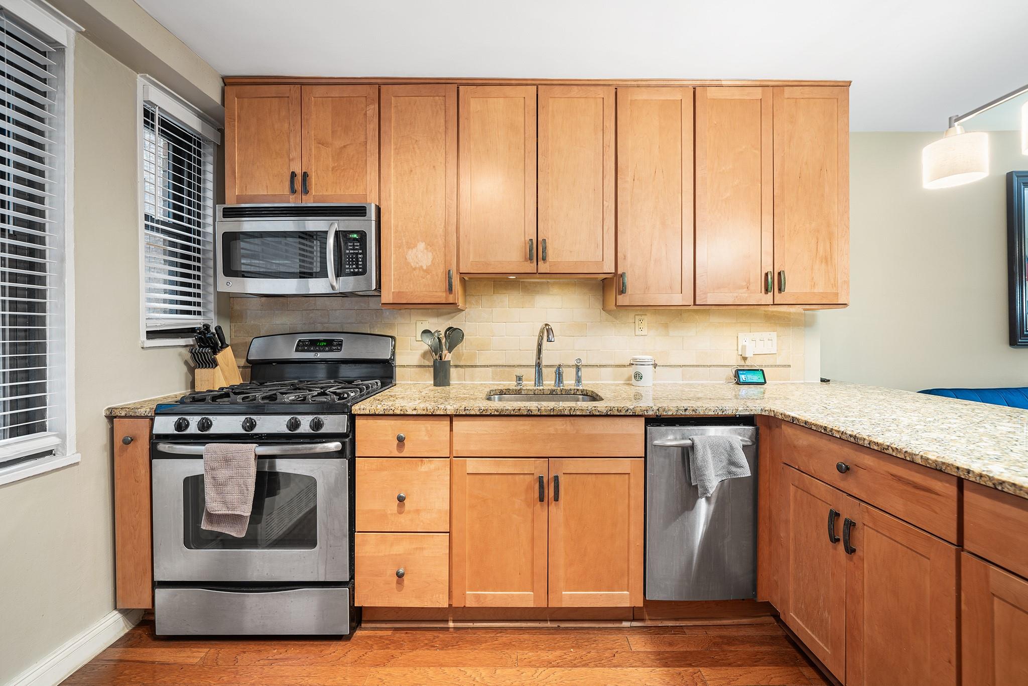 305 E 40th Street #3X, New York (Manhattan), Florida image 8
