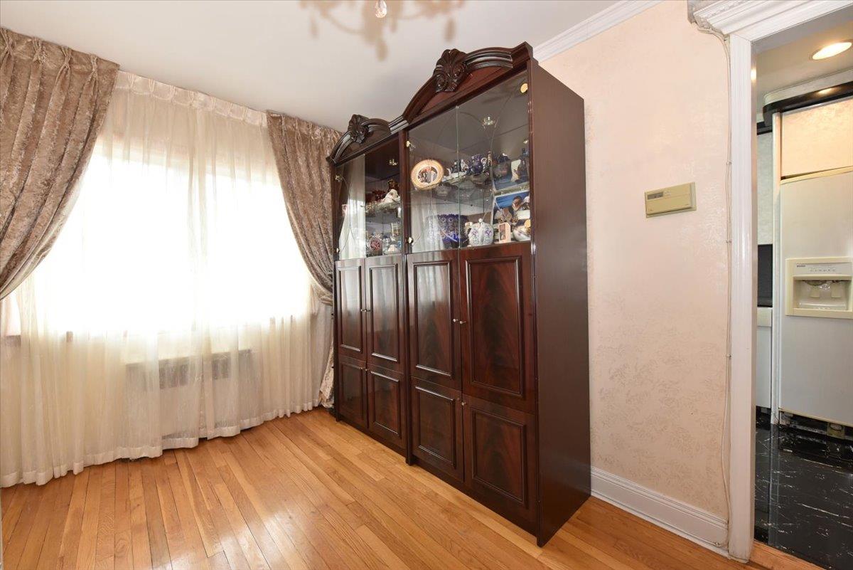 150-15 78th Road, New York, New York image 8