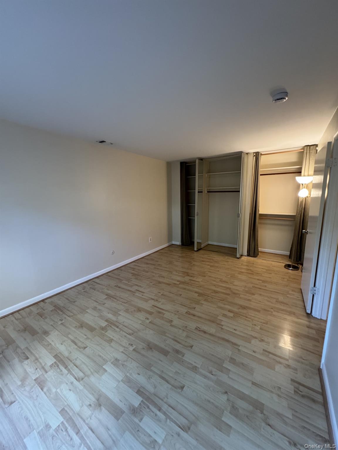 Poughkeepsie, New York 12603, United States, 2 Bedrooms Bedrooms, ,1 BathroomBathrooms,Residential,Active,189277