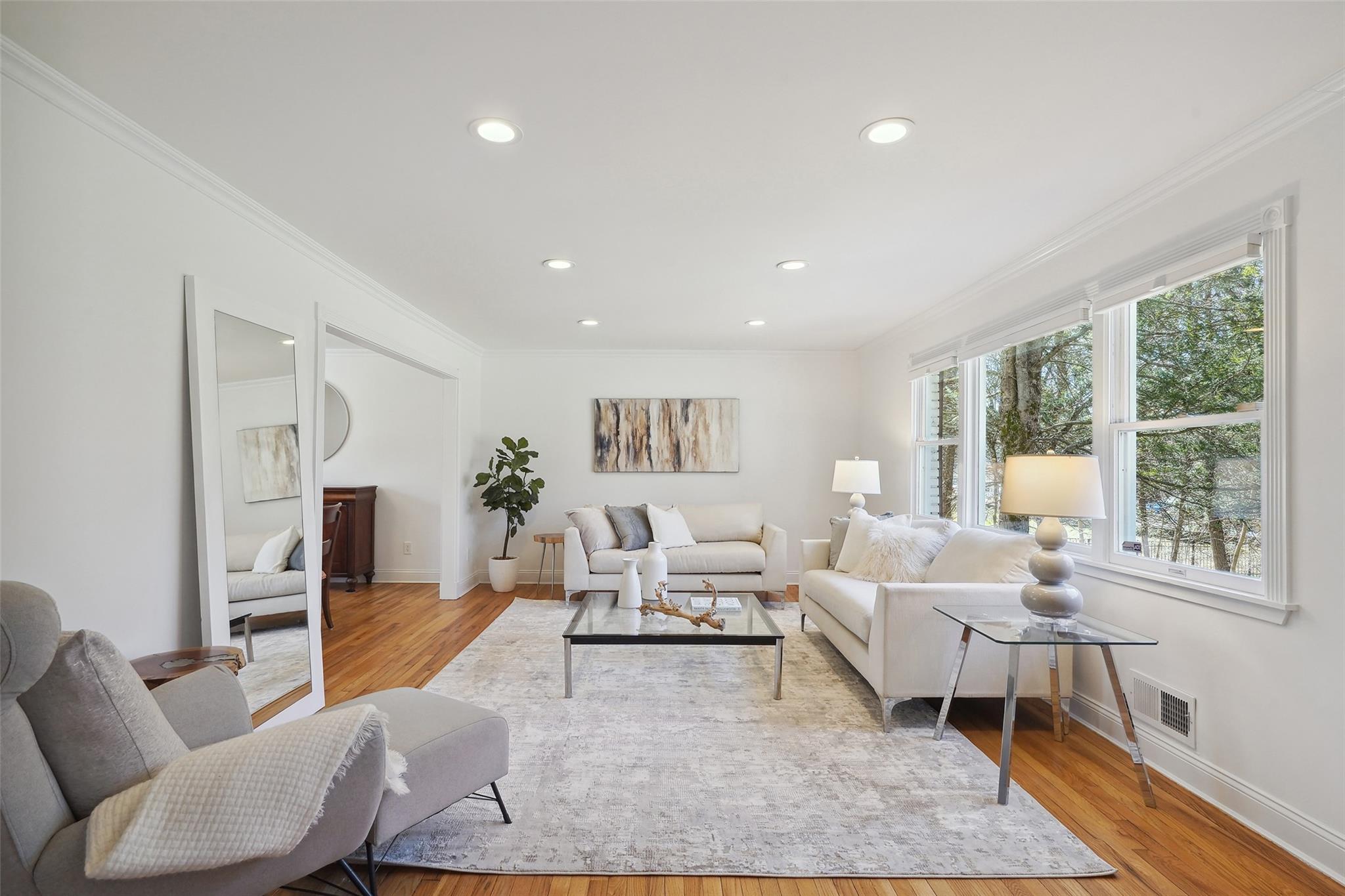 24 Sniffen Road, Armonk, New York image 5