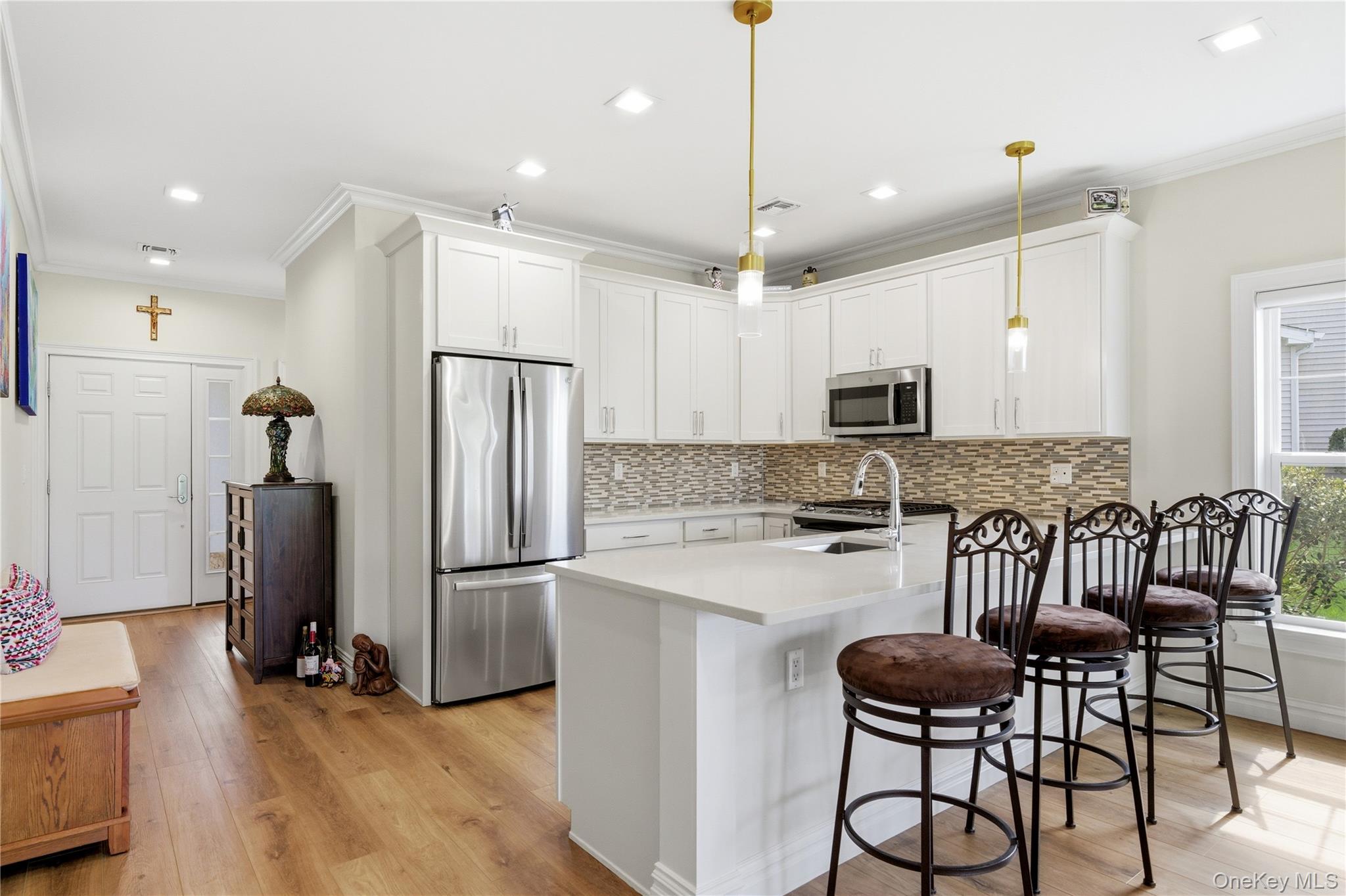 1105 Fox Hill Drive 1105