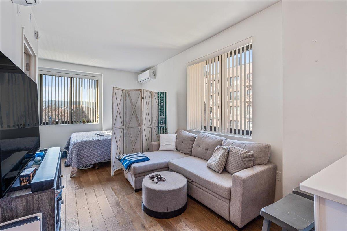87-22 51st Avenue #4H, Elmhurst, New York image 5