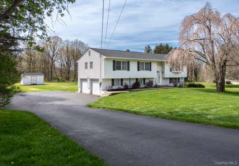 Homes For Sale - 284 Waterbury Hill Road<br/> Dutchess County, Lagrangeville, NY 12540