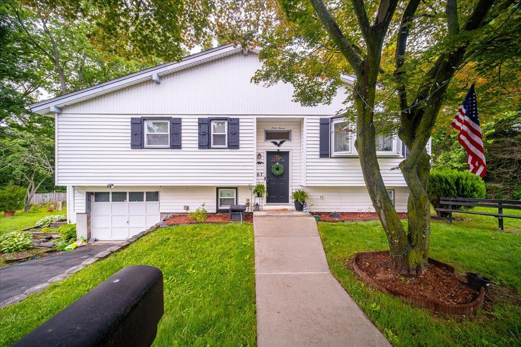 67 Phillips Street, Beacon, New York image 1