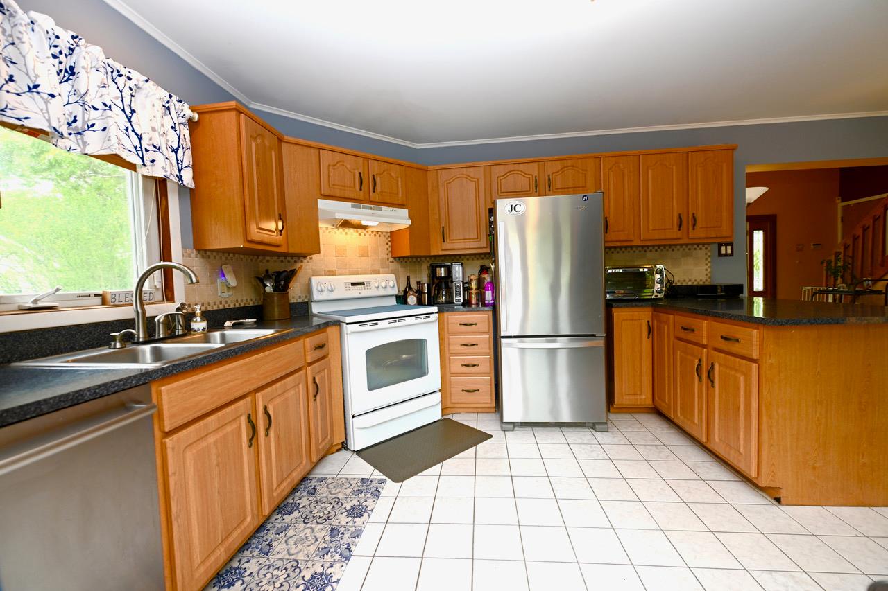 57 Cozine Road, Center Moriches, New York image 4
