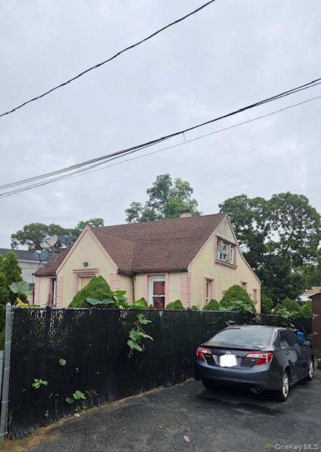 Photo of 4 Andrews Avenue, Roosevelt, NY 11575 (MLS # 1045855)