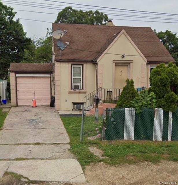 Photo of 4 Andrews Avenue, Roosevelt, NY 11575 (MLS # 1045855)