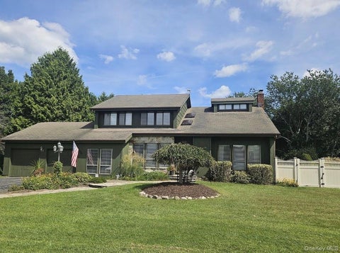 Photo for 15 Vineyard Way