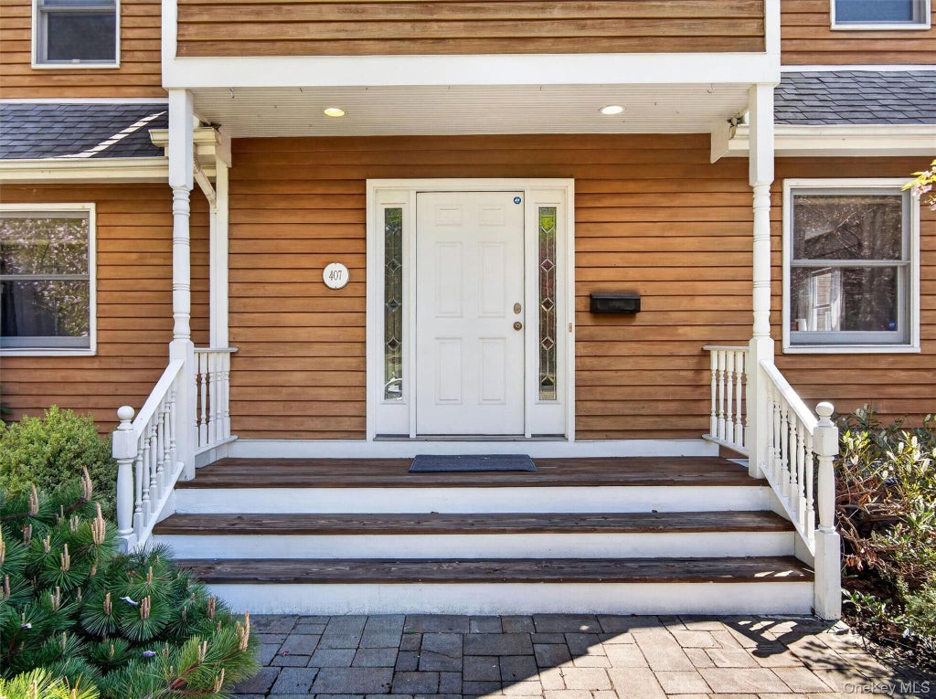 Photo of 407 N Midland Avenue, Nyack, NY 10960 (MLS # 1048422)