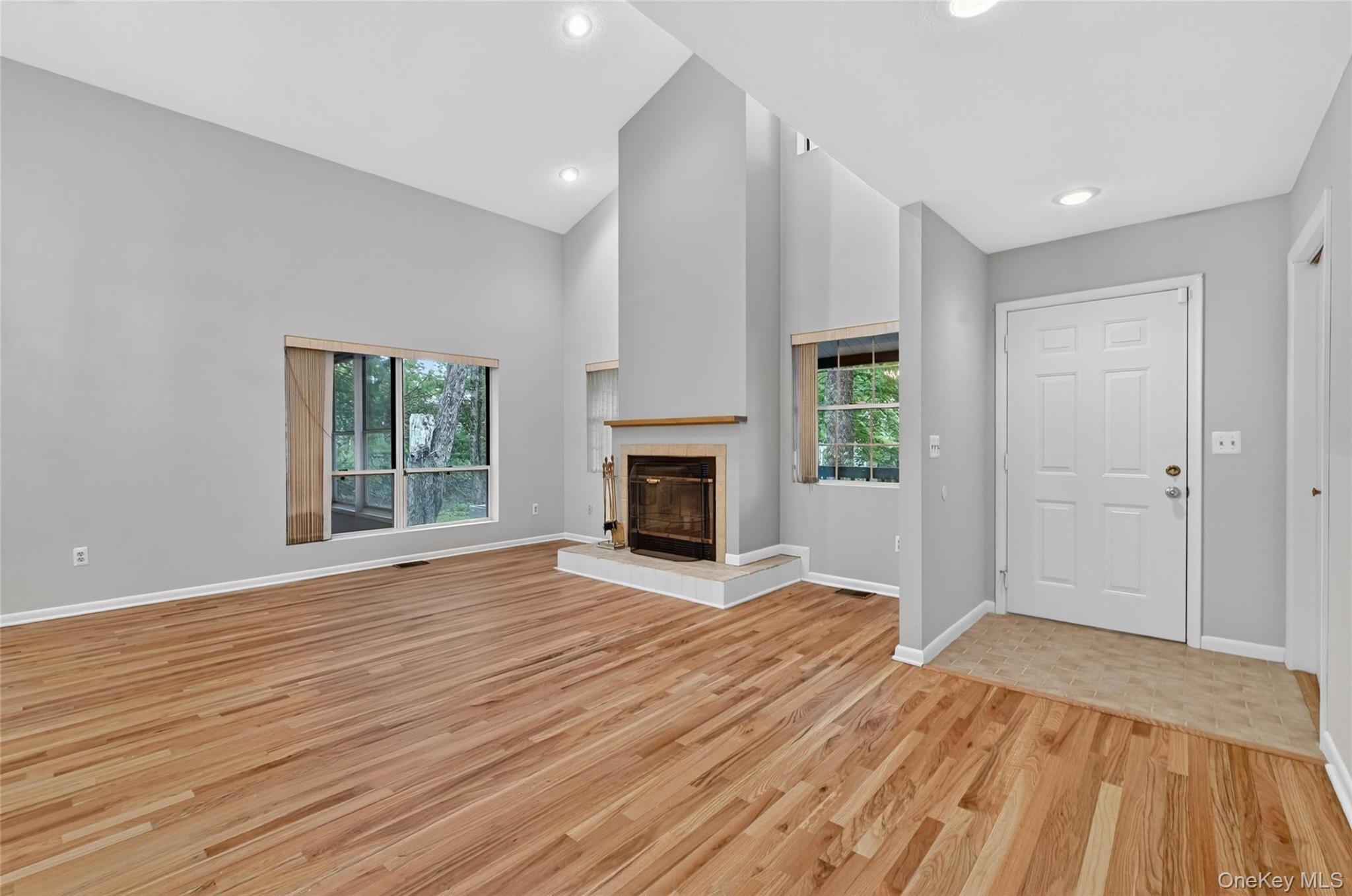6 Summit Place