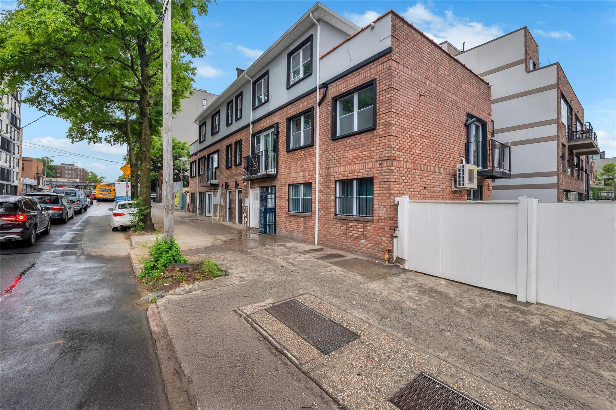 328 Ralph Avenue