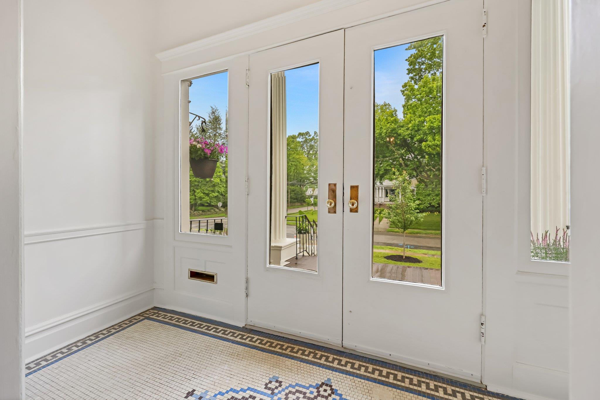 158 Loring Avenue, Pelham, New York image 3