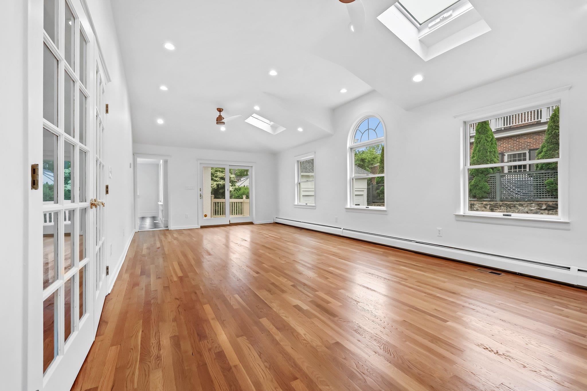 158 Loring Avenue, Pelham, New York image 9