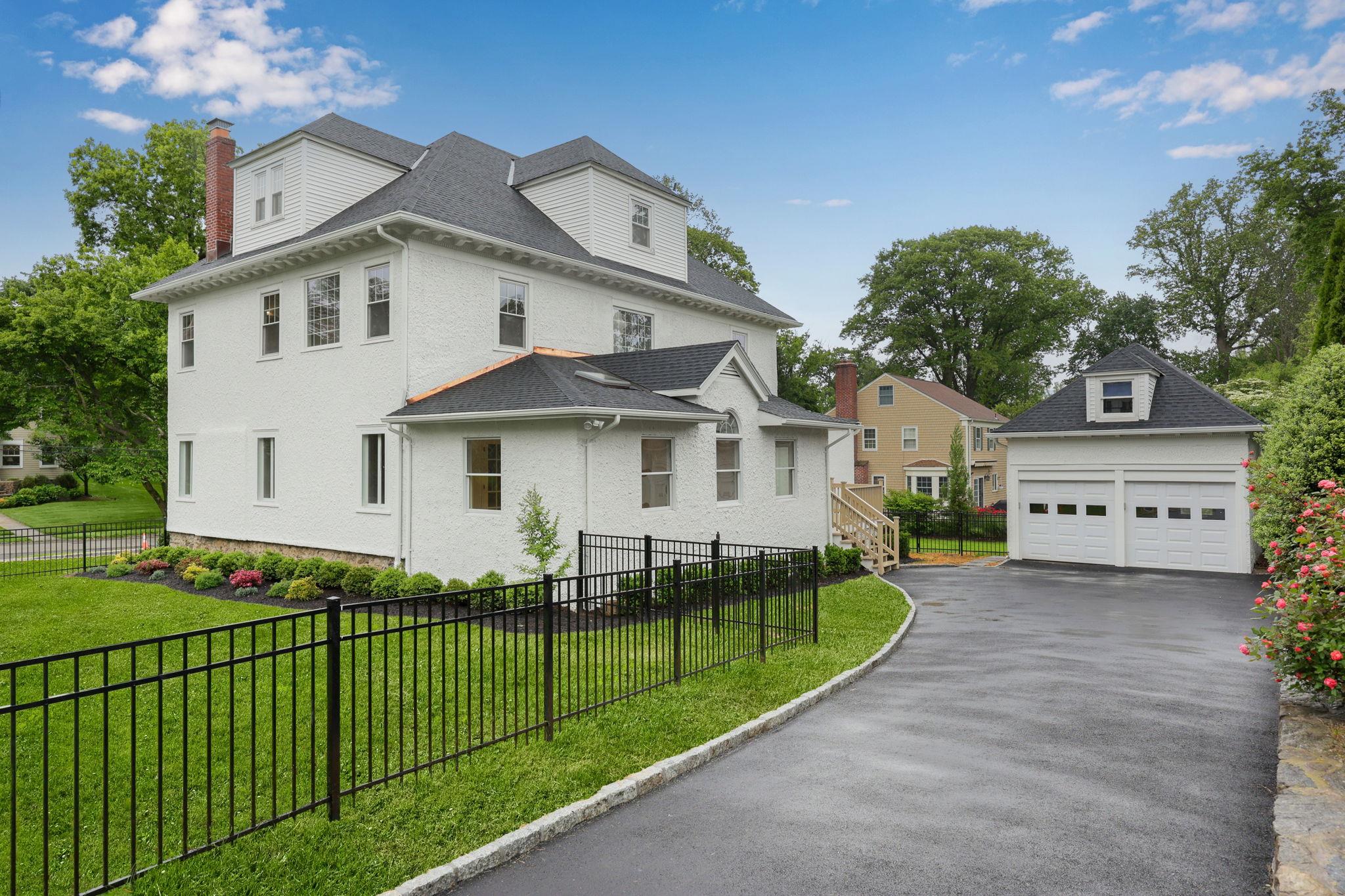 158 Loring Avenue, Pelham, New York image 33