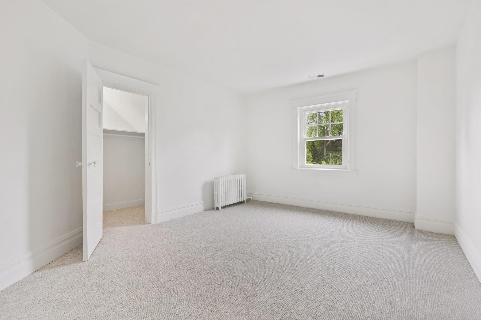 158 Loring Avenue, Pelham, New York image 29