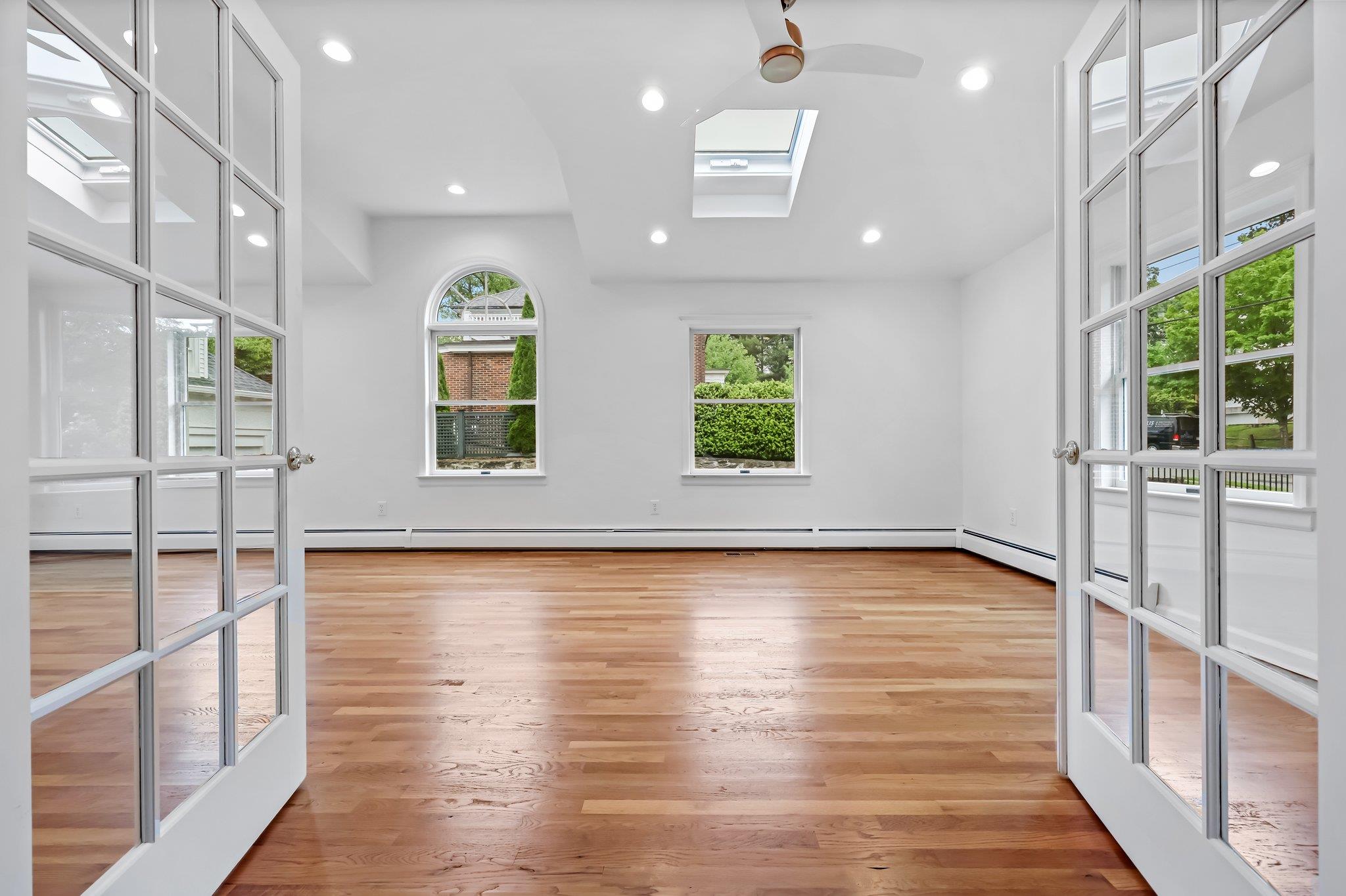 158 Loring Avenue, Pelham, New York image 8