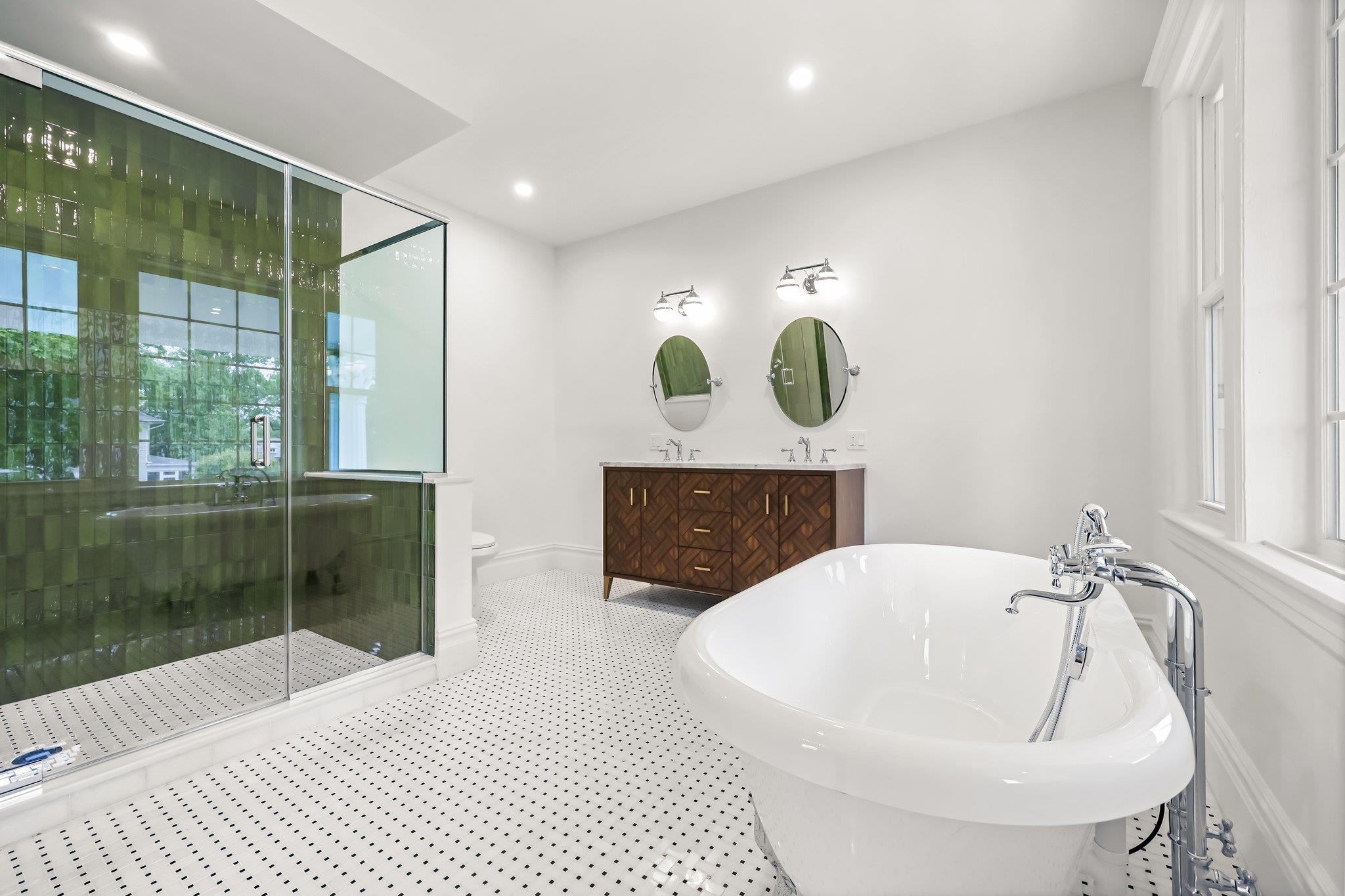 158 Loring Avenue, Pelham, New York image 20
