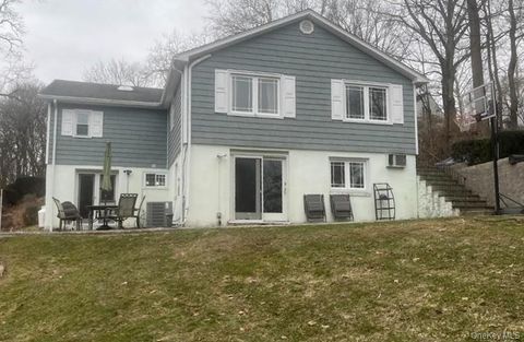 Homes For Rent - 13 Summitt Place<br/> Valhalla, NY 10595