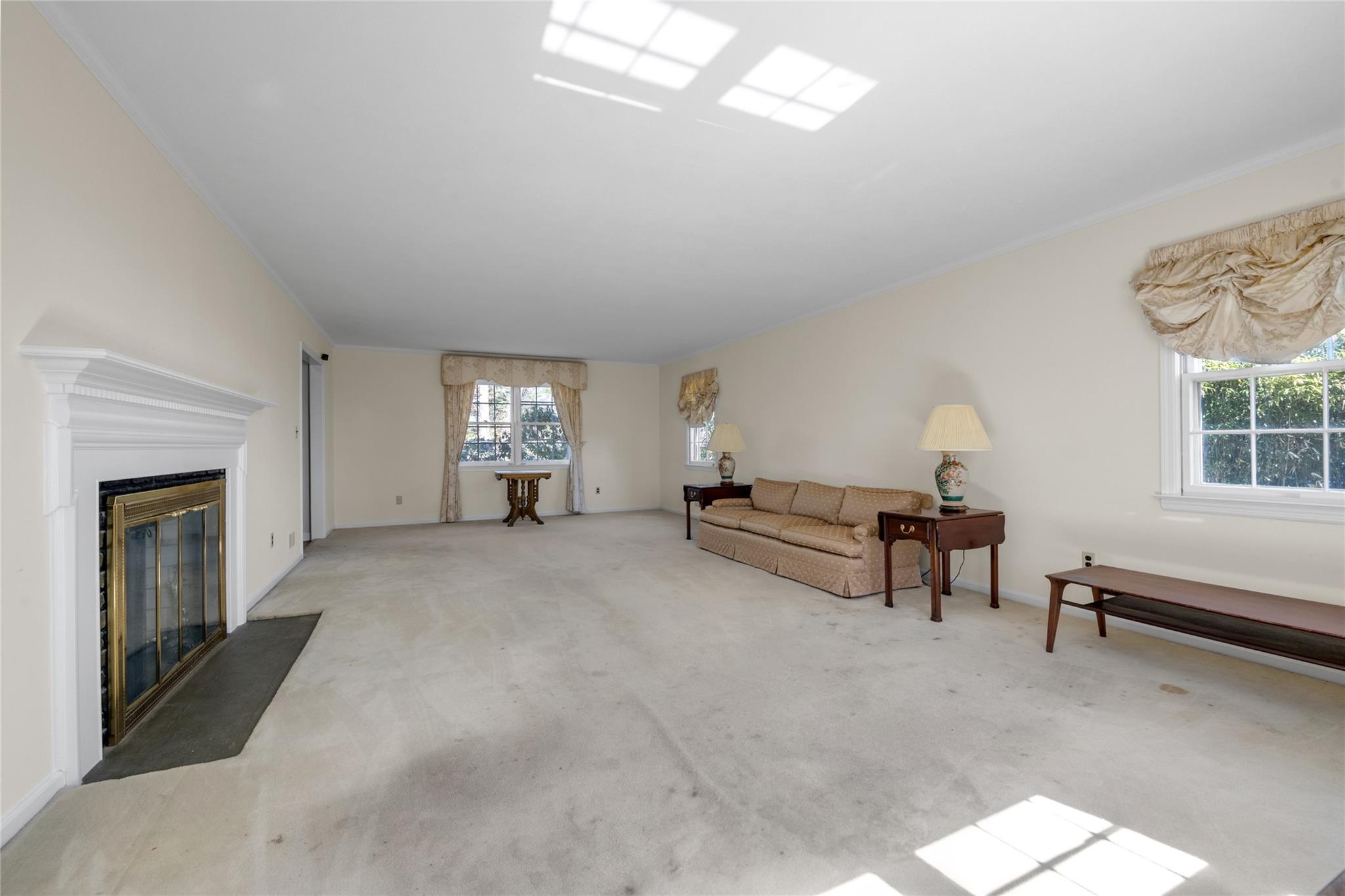 46 N Barkers Point Road, Port Washington, New York image 6