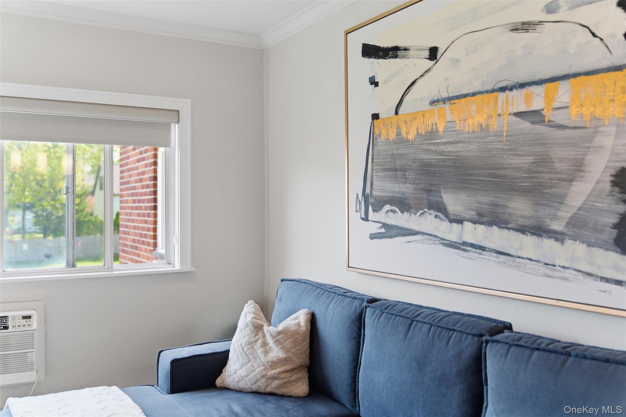 828 Pelhamdale Avenue 3j