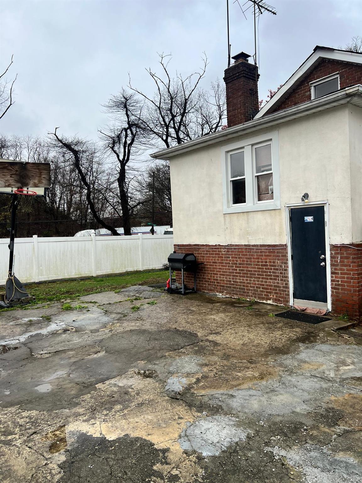 3412 Hunter Avenue, Bronx, New York image 6