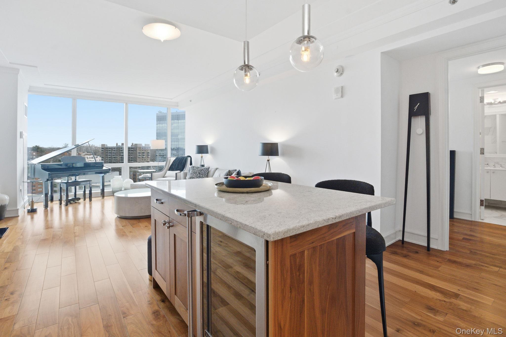 5 Renaissance Square 15C