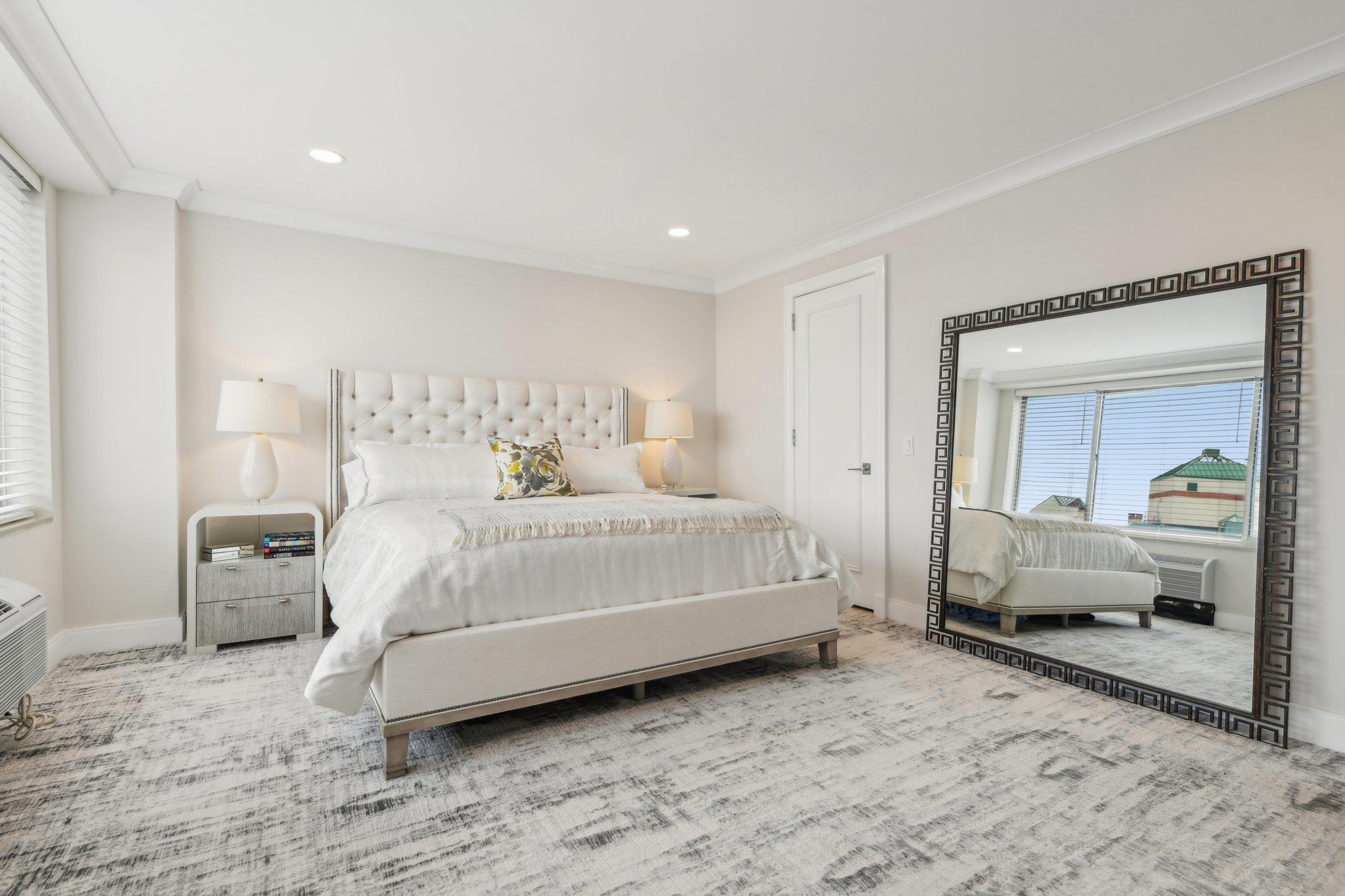 100 Hilton Avenue #901, Garden City, New York image 20